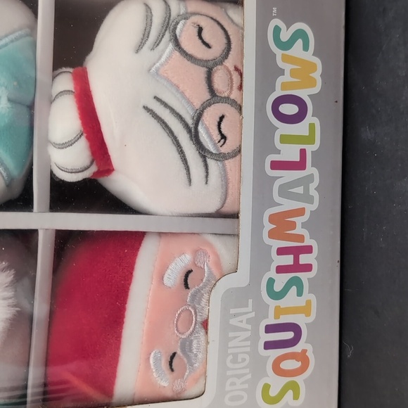 Squishmallows 2021 Holiday Mini Plush Ornament Set,NWOT. - Picture 3 of 8